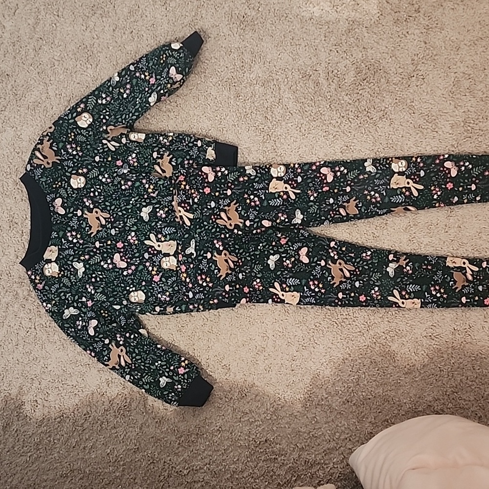 Cute H&M bunny outfit